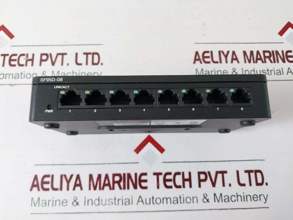 Cisco Sf95D-08 8-port 10/100 Desktop Switch