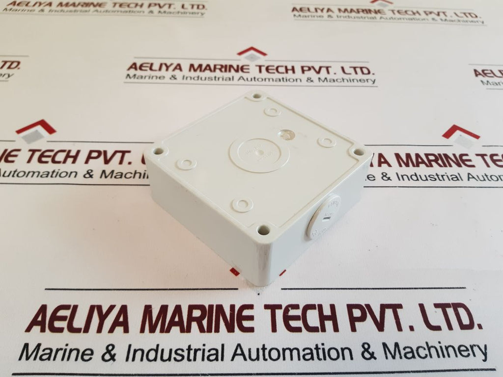 Clipsal 56So310 Surface Socket Outlet Back Plate Only – Aeliya Marine