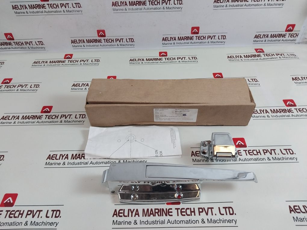 Component Hardware W38-1000 HD Walk-in Latch and Strike Kit – Aeliya Marine