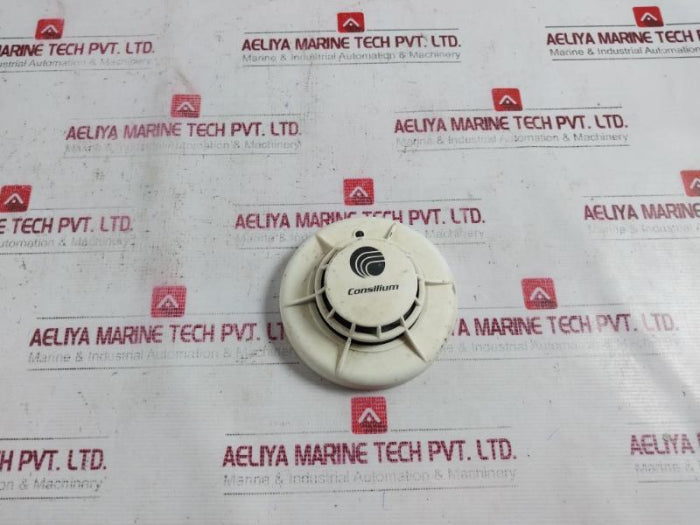 Consilium 5200176-00A Optical Heat 58 C Ror Detector Sw829773