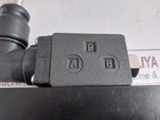 Continental Hydraulics Vmd03M-3F-g-10-b-y1179 Directional Control Valve 5000Psi