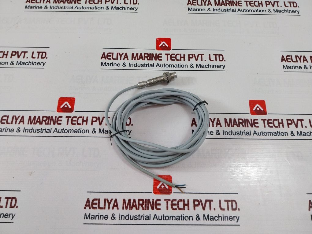 Contrinex Dw-ld-713-m12-205 Inductive Proximity Sensor 10-30V Dc