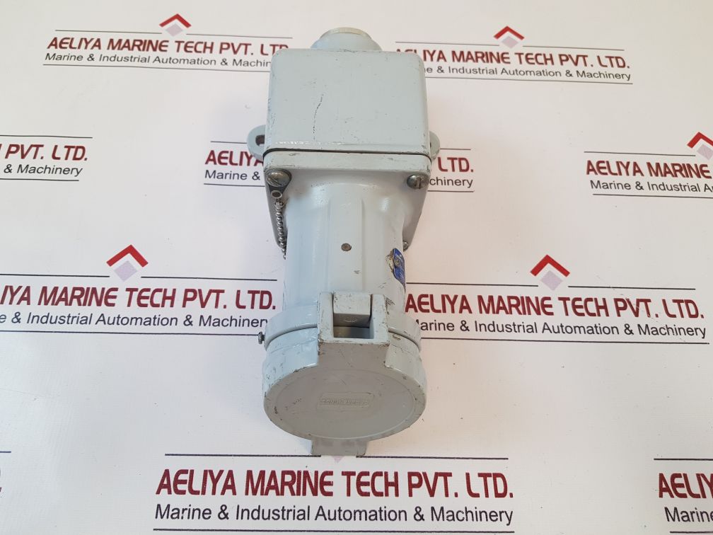 Cooper Crouse-hinds Cdr1034 Powermate Style Receptacle