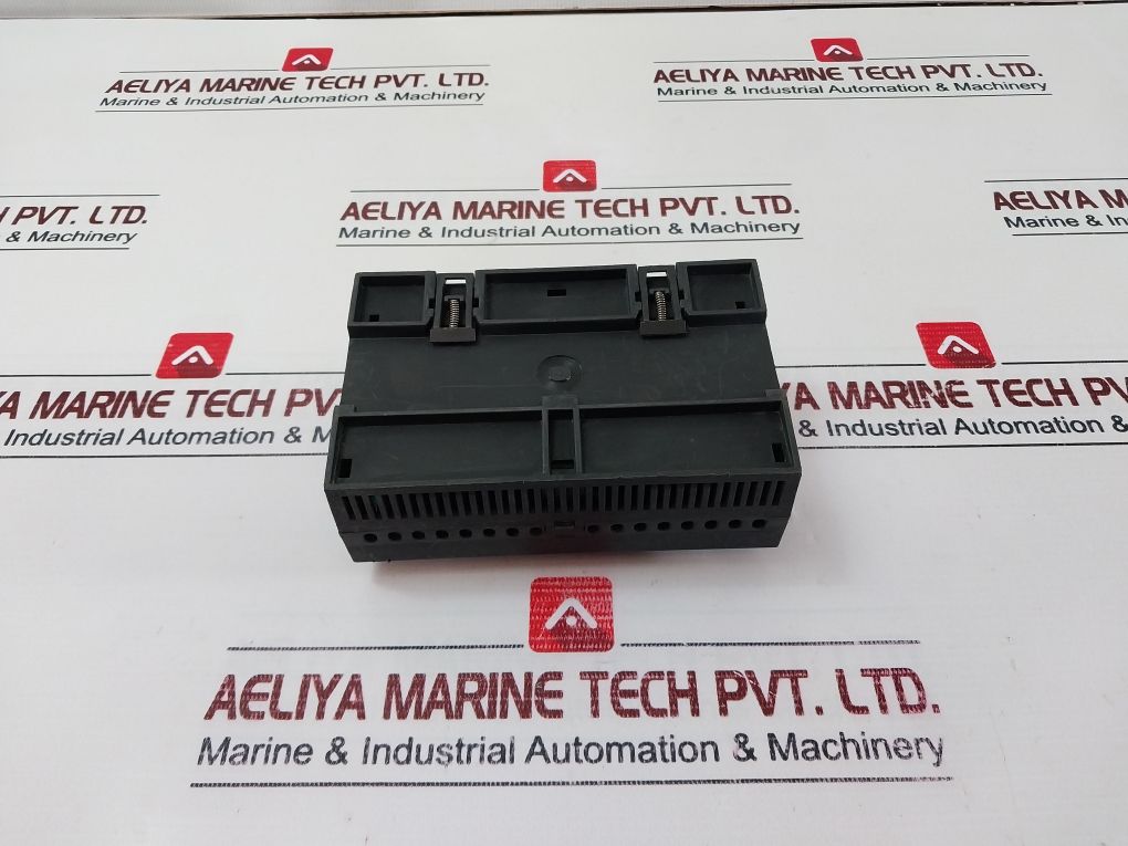 Crabtree Hdl-mr0810.432 8Ch 10A High Power Relay Module