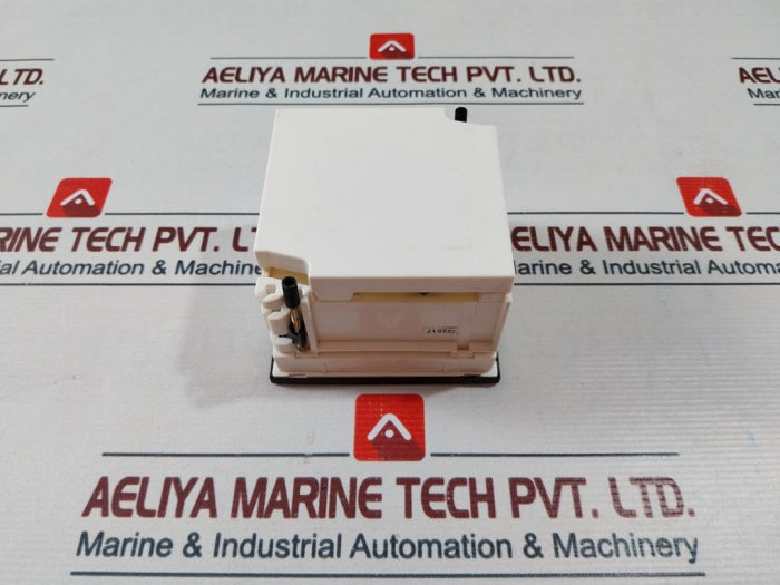 Crompton Panel Meter E244-05V-g-mt-**-er Analogue Din