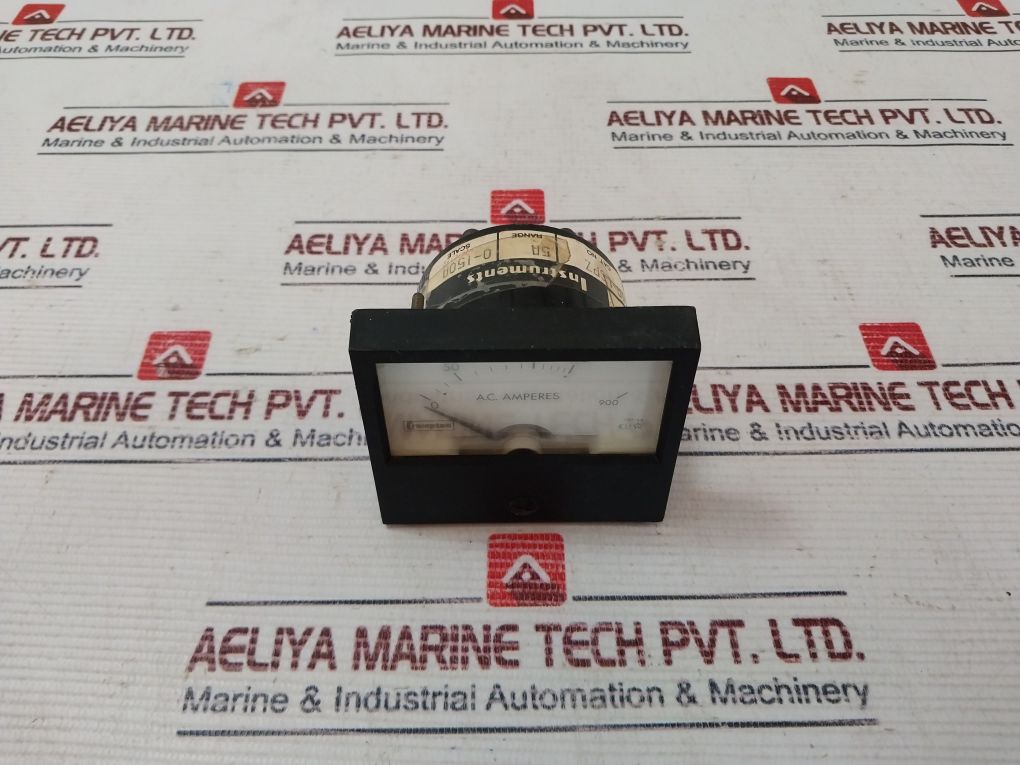 Crompton Instruments 233-02 Panel Meter 5A 6A-lspz