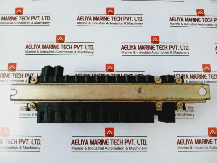 Crouzet 81519 Pneumatic Solenoid Valve W/ 81 513 101/600/151/201/001/060, Dc 24V