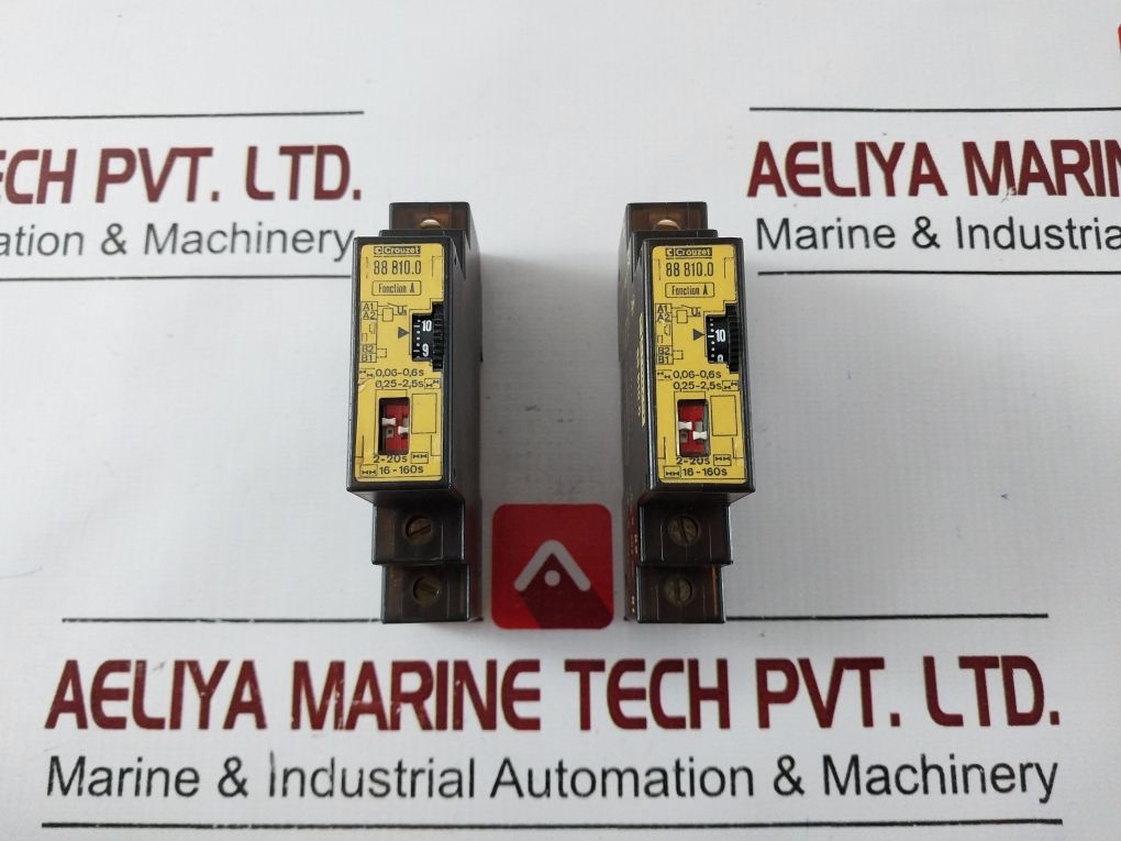 Crouzet 88 810.0 Time Delay Relay