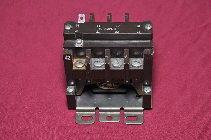 Cutler-hammer 6-172-36 Contactor
