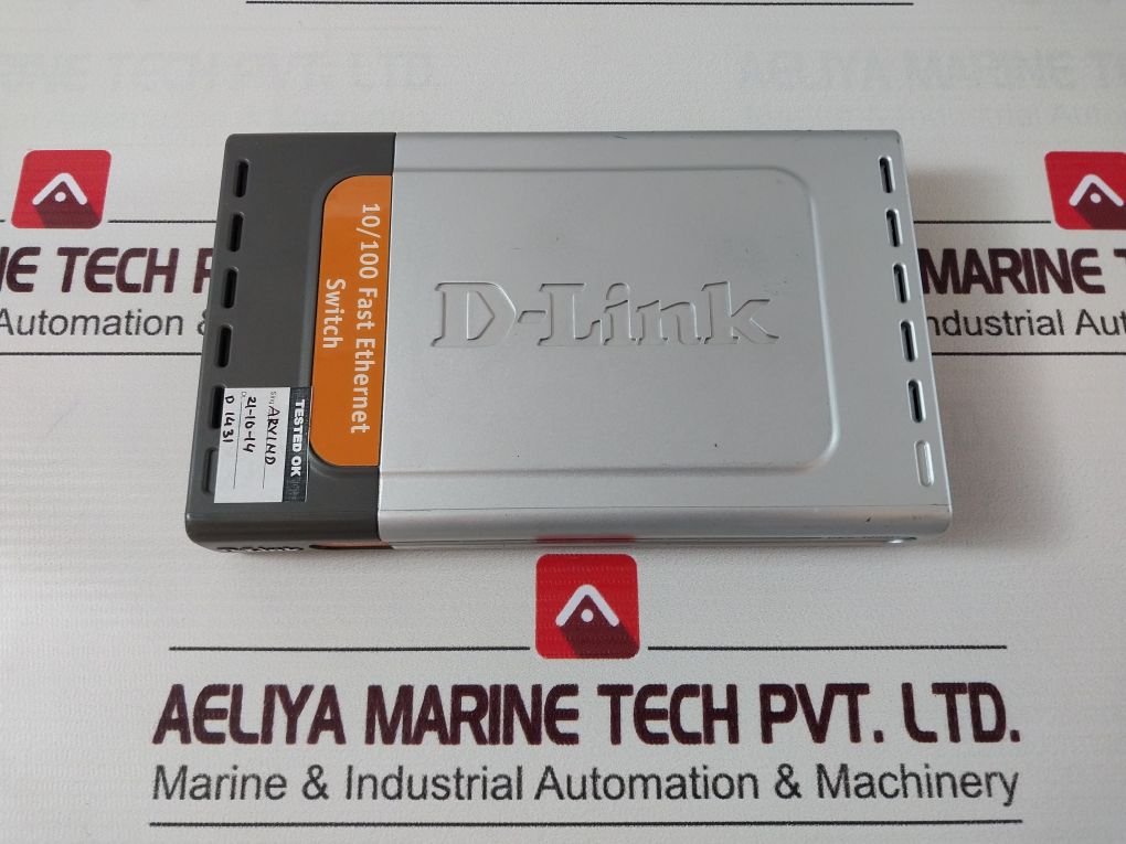 D-link Des-1008D 10/100 Fast Ethernet Switch