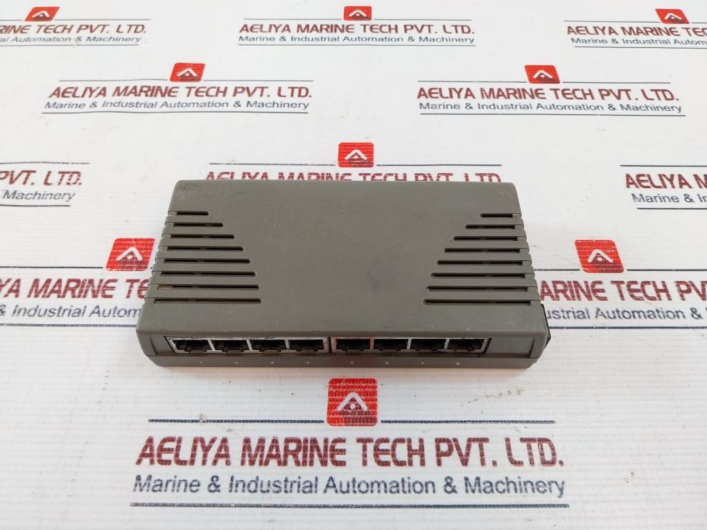 D-link Des-1008V 10/100 Fast Ethernet Switch Ver.B1