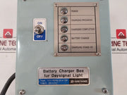 Daeyang Dds-84Abc Battery Charger Box For Daysignal Light