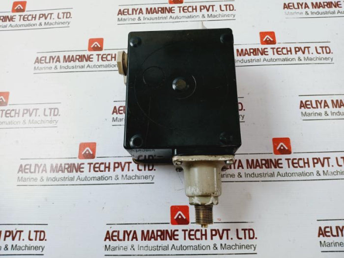 Danfoss 017A1692 Pressure Switch Rt 200 3,5-17 Psi/0,25-1,2 Bar Ip66