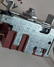 Danfoss 027040-039 Thermostat 240V