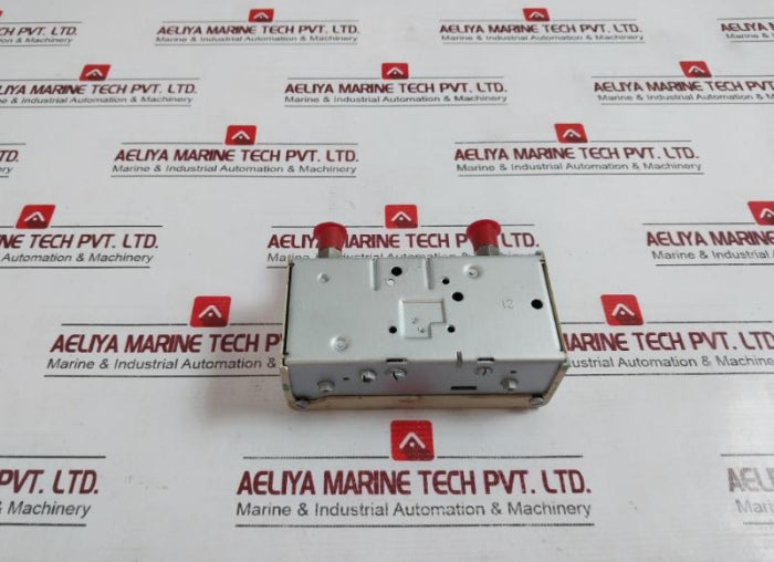 Danfoss Kp 15 060-1264 Pressure Switch Controller 0.7 To 4 Bar