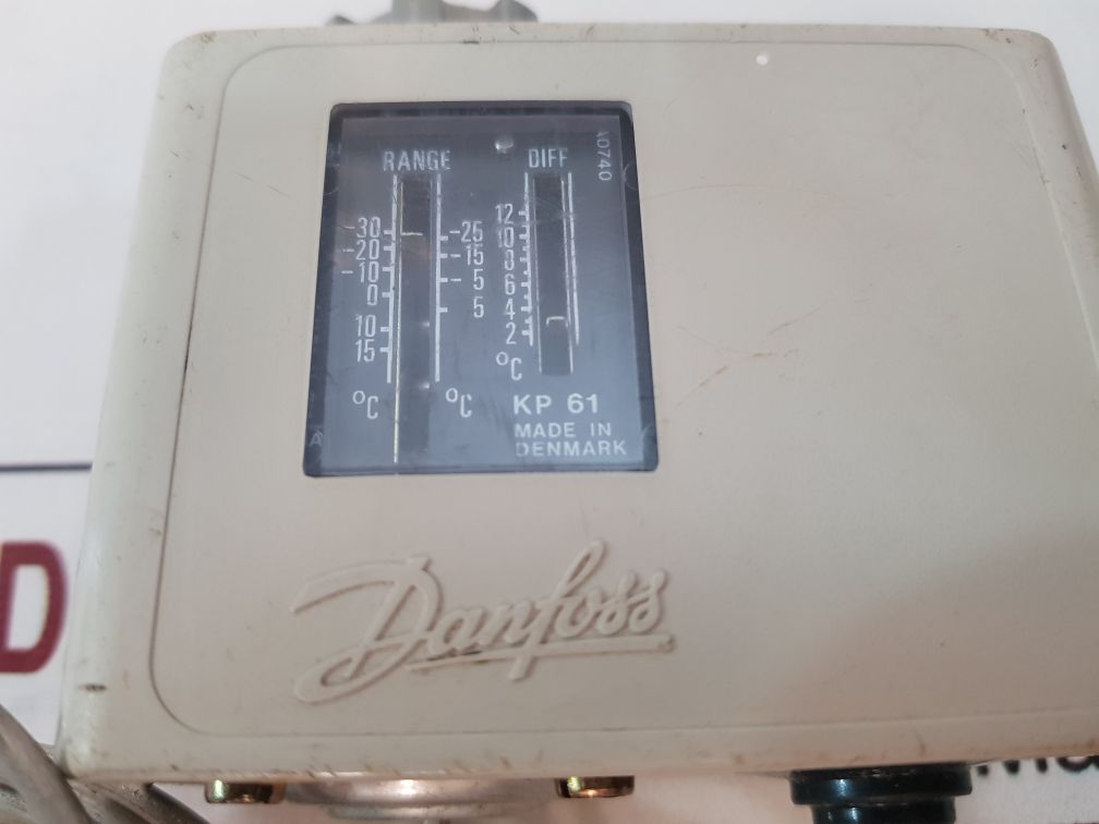 Danfoss Kp 61 Temperature Switch 060L1100