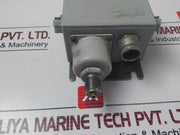 Danfoss Kps 33 Pressure Switch 0-50 Psig 10 Bar/Mwp 480Vac
