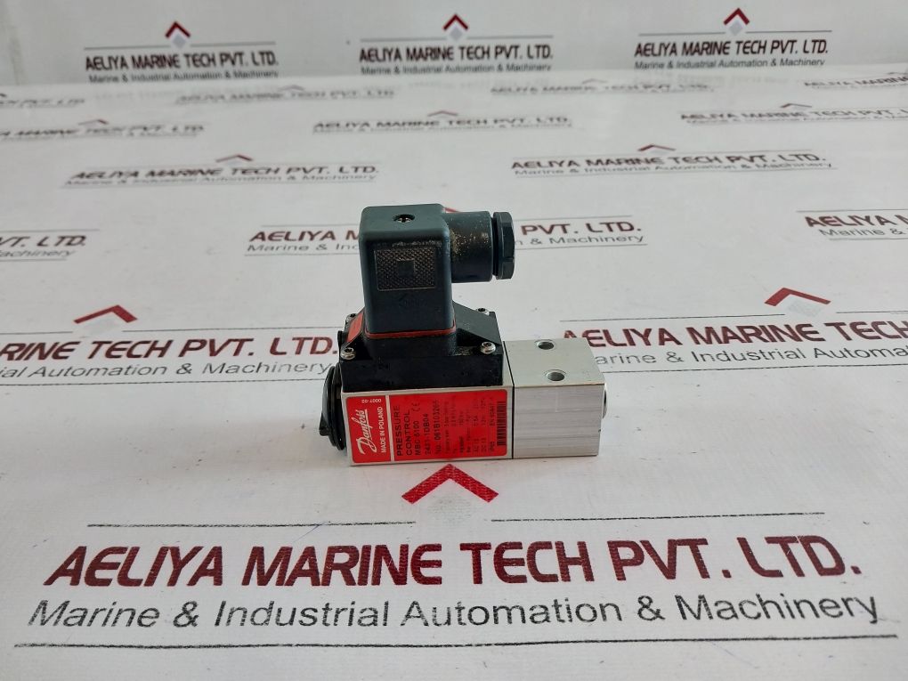Danfoss Mbc 5100 Pressure Control Switch 061B103266