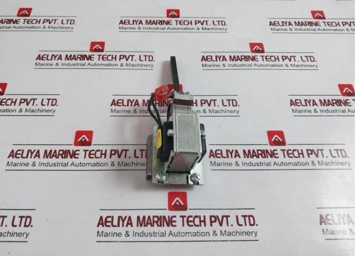 Decco 9-2630M-056 Solenoid Coil Assembly 15-443-056 115/60