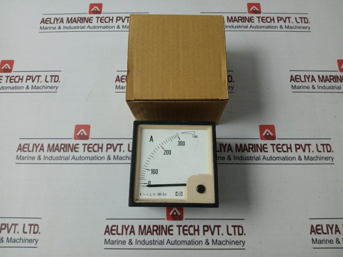 Deif 300/5A Analog Ammeter Meter