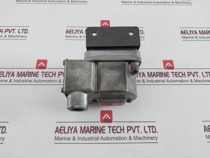 delaval-turbine-d1t-b80-lv-pressure-switch-0-04-5-5-bar-0-1-mpa-100-kpa
