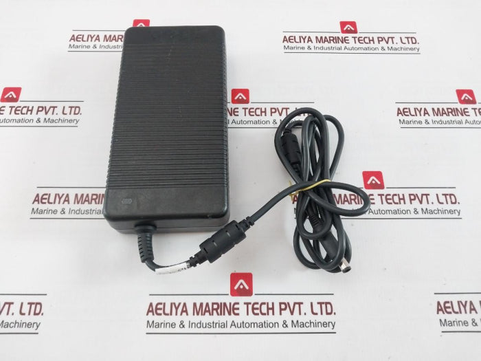 Dell Da210Pe1-00 Ac Adapter D846D Rev A01 1.5 Meter 100–240V 3.2A 50–60Hz