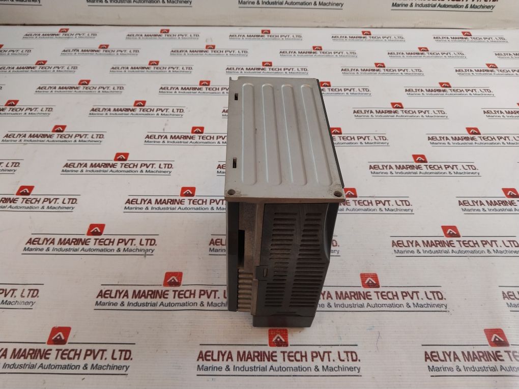 Delta Asd-b2-1021-b Ac Servo Drive 110V 0~250Hz 7.3A