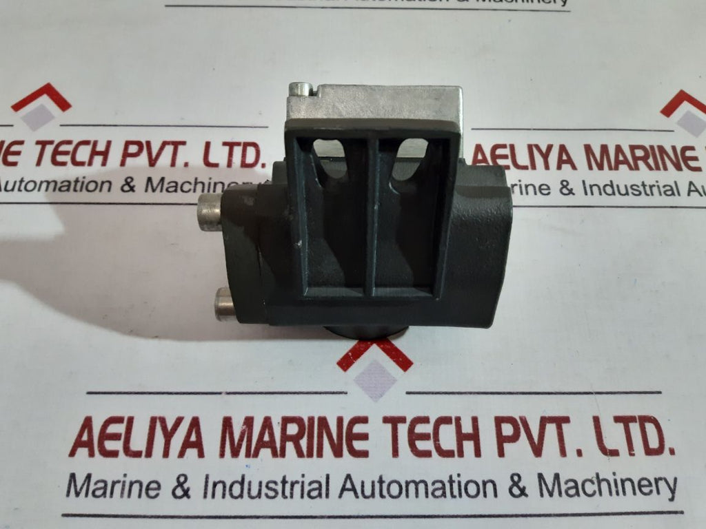 Delta P Delta P 2 Bar Differential Pressure Switch – Aeliya Marine