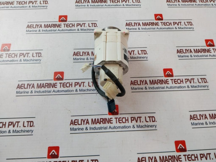Denso 410622-1600 Mqma012T3V2 Servo Motor