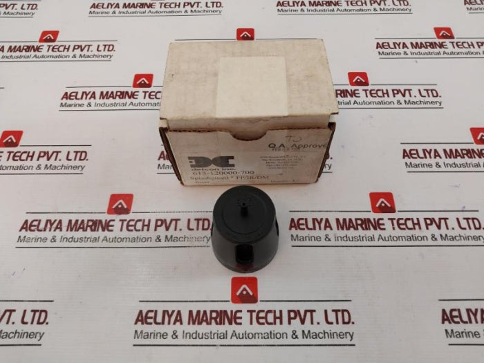 Detcon 613-120000-700 Sensor Splash Guard With Integral Cal-port 811.100.0017