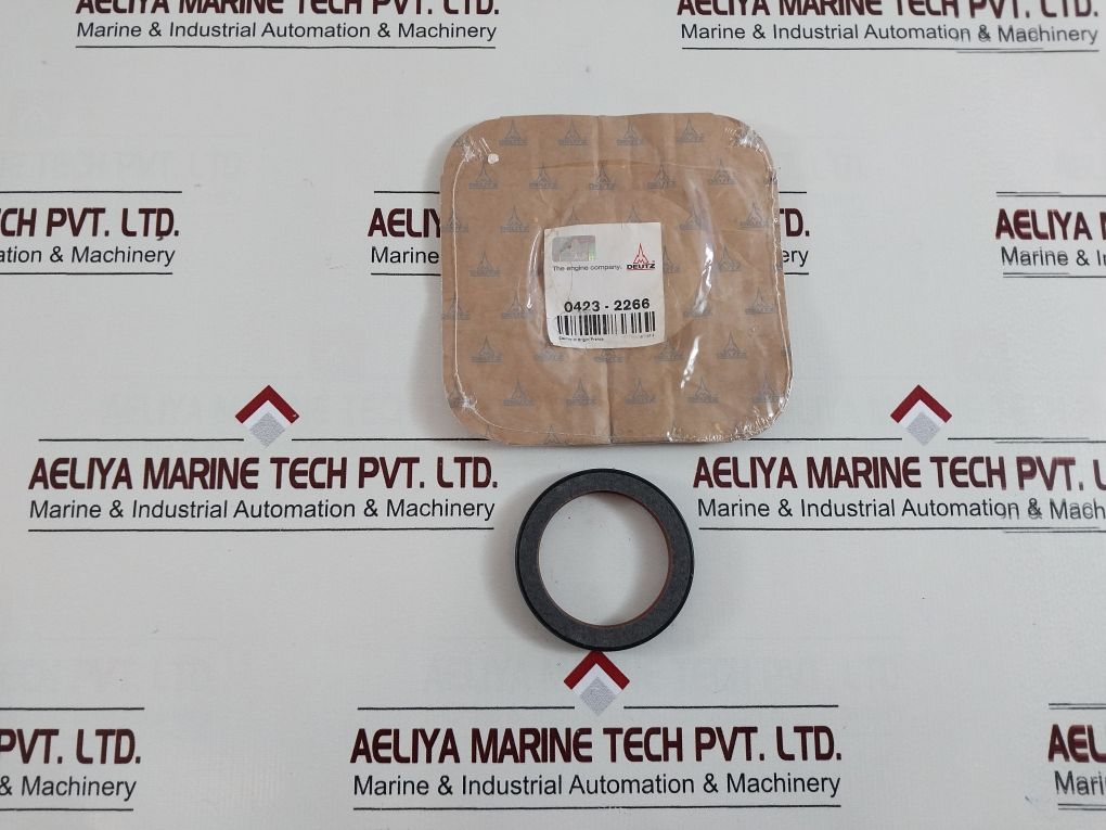 Deutz 0423-2266 Shaft Seal