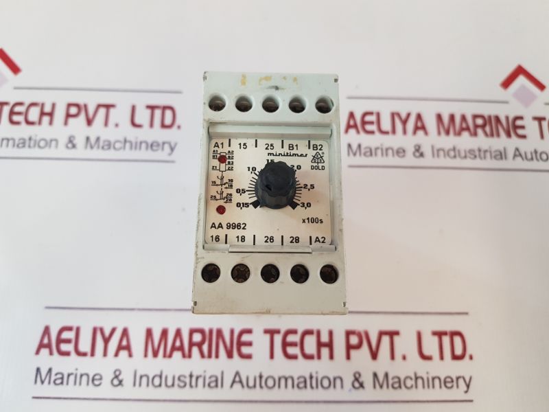 Dold Aa 9962.82 Minitimer Relay 230V 15-300S