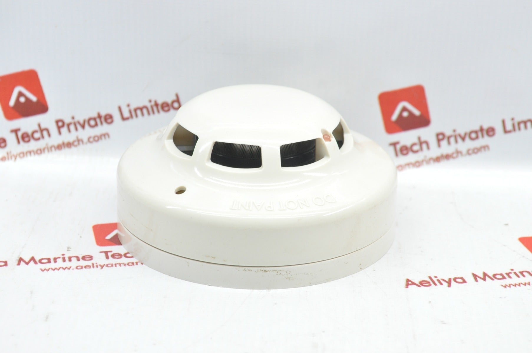 Hochiki slr-e3nm conventional photoelectric smoke detector