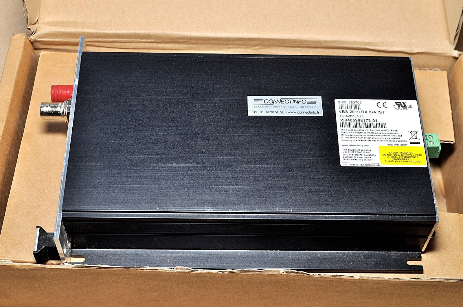 Siqura optical video transmitter and receiver