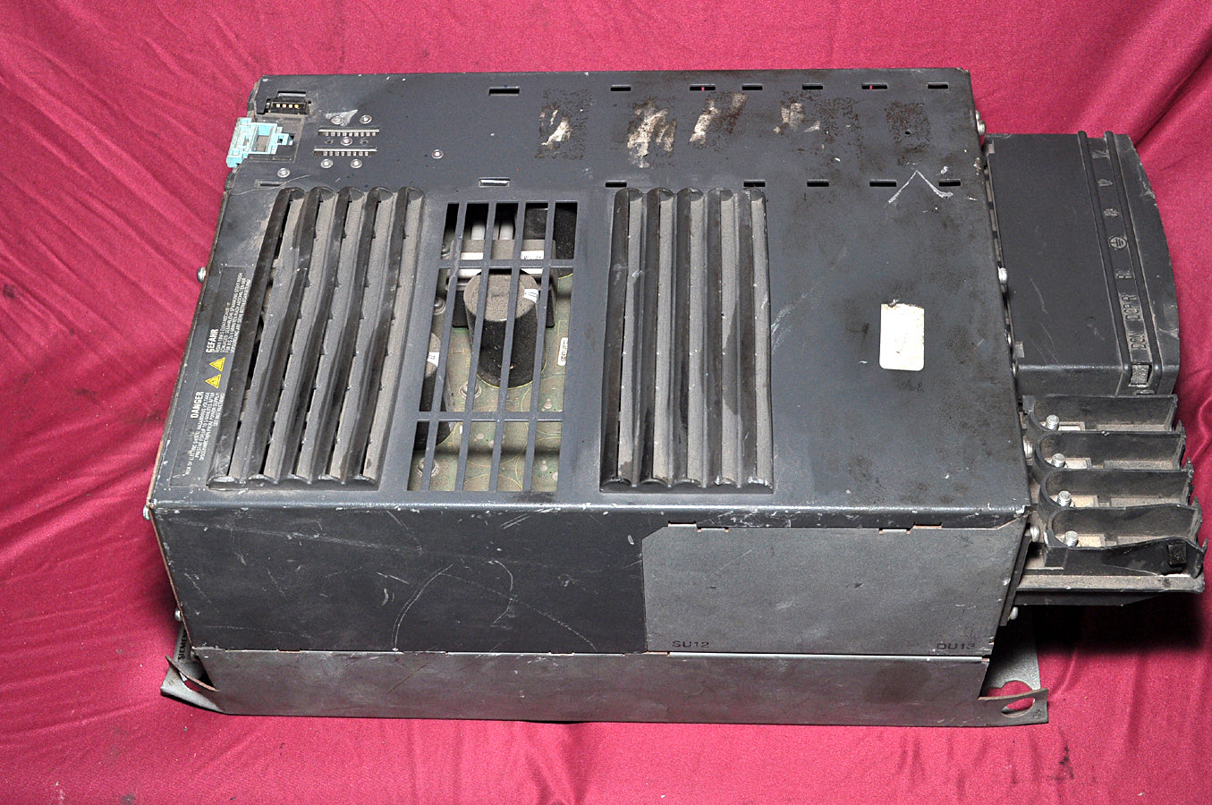 Siemens 6sl3224-0eb31-5aa0 sinamics power module 240