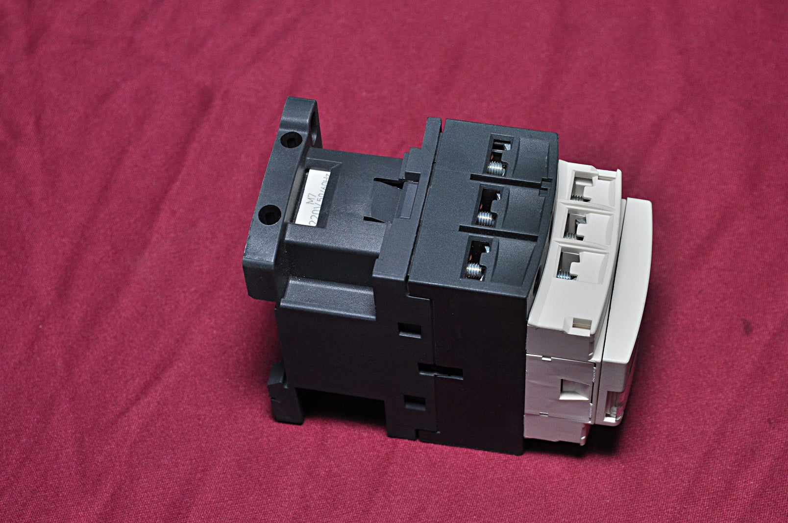 Schneider electric/telemecanique lc1d18m7 contactor