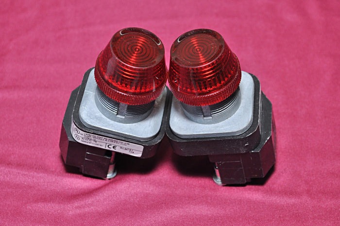 ALLEN-BRADLEY 800T-P16R SERIES N RED PILOT LIGHT