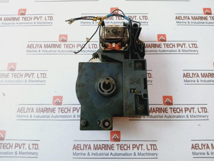 E103955 00130 Circuit Breaker Accessory 230V/220V 50Hz 5075