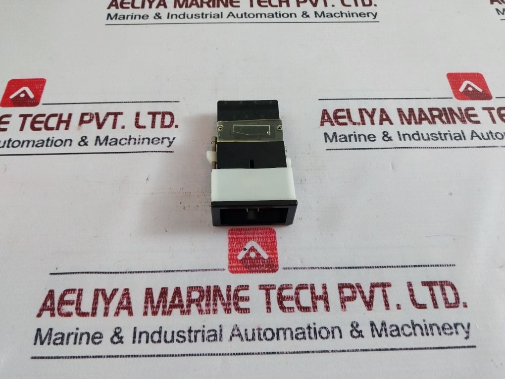 Eao 03-121-013 Lighting Push Button For Insert Unit 380 Vac