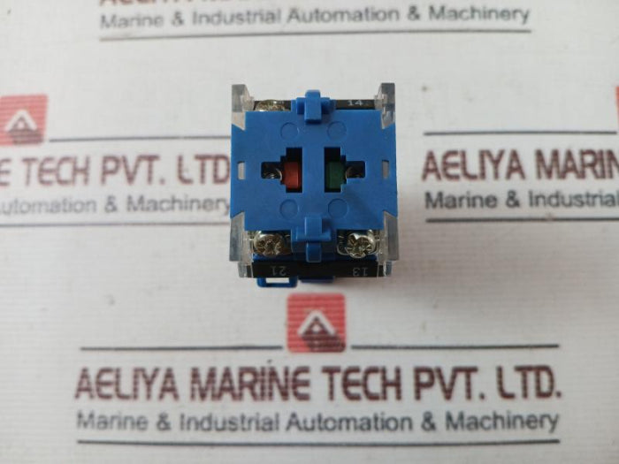 Eao 08.950.0 Self Resetting Push Button Switch With Lamp Block A039922 Ac500V Dc