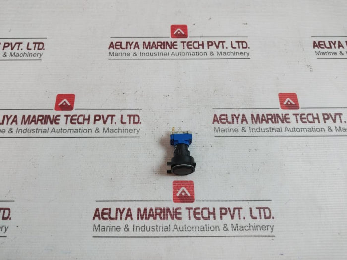 Eao 61-1100.0 Switch Actuator 250Vac/5A 300Vac 320V 48V/1,2W 2A 250V 0,15A 125V