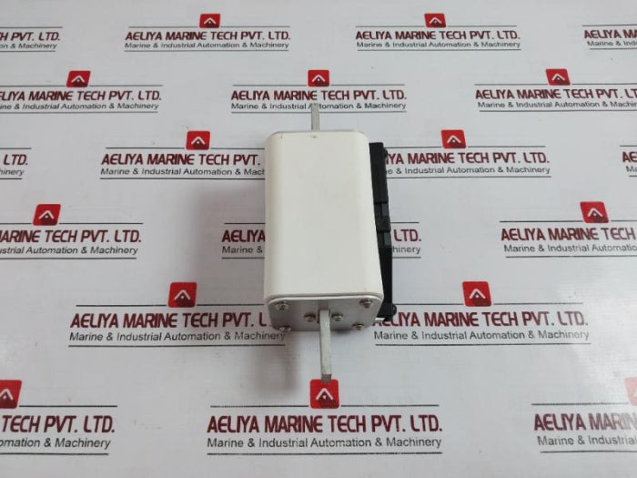 Eaton Bussmann Series Pv-400A-3L-b-15 Photovoltaic Fuse Ir 100Ka 1500V 400A