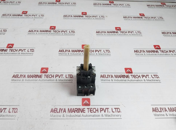 Eaton P1-32 Rotary Disconnect Switch 690Vac 6000V, 50-60Hz Gb14048.3 Ac-3