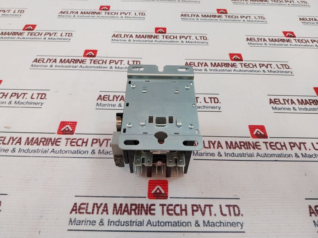 Eaton Xtcddp3P25 Ac Magnetic Contactor 35A 380V 50/60Hz