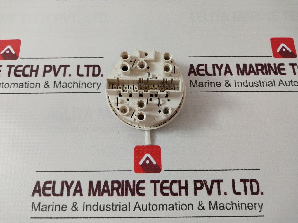 Elbi 792 Pressure Switch 338=96 2038 15A/125V 60Hz