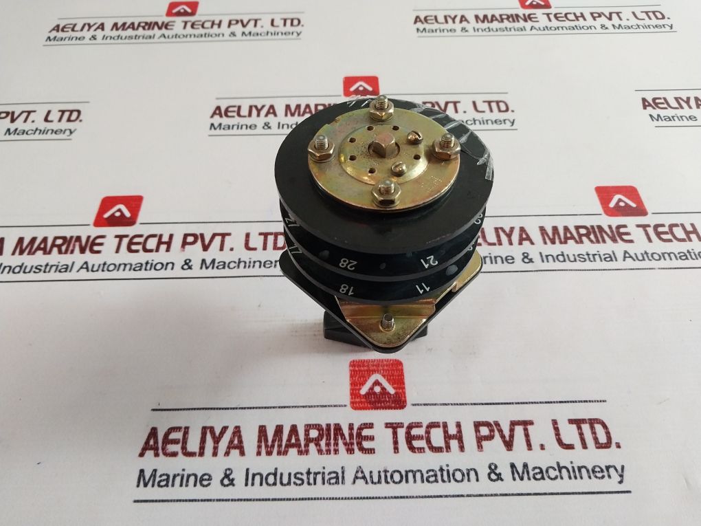Electroswitch 2424E Synchroscope Rotary Switch – Aeliya Marine