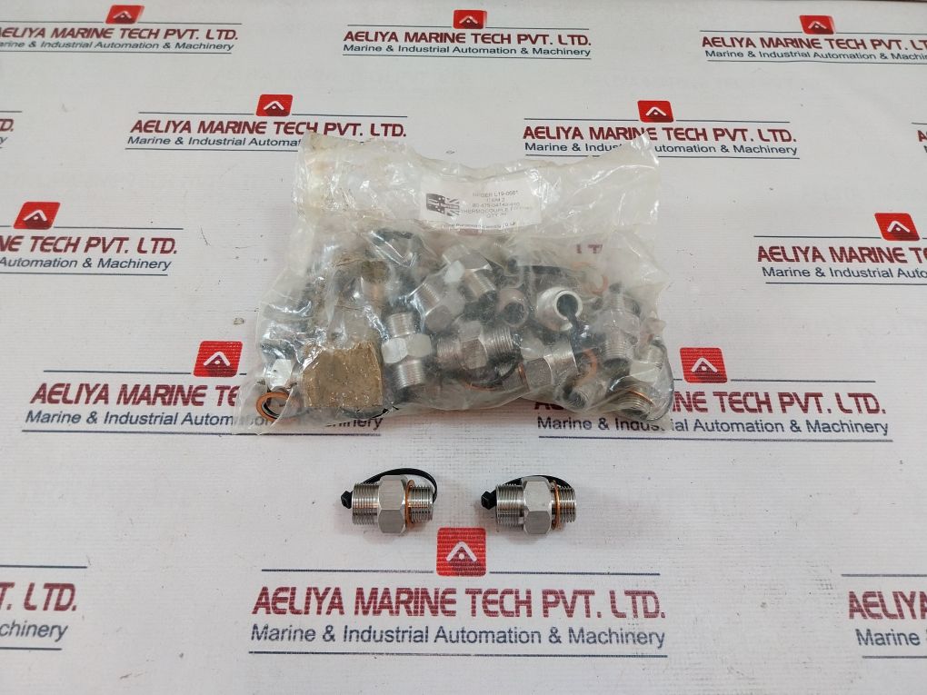 Lot Of 15X European Diesel 80-475-04143-810 Thermocouple Fitting