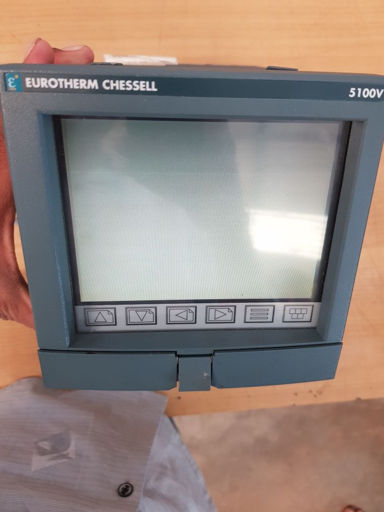 Eurotherm Chessell 5100V Graphic Recorders Ur28667-001-001 0704 T23