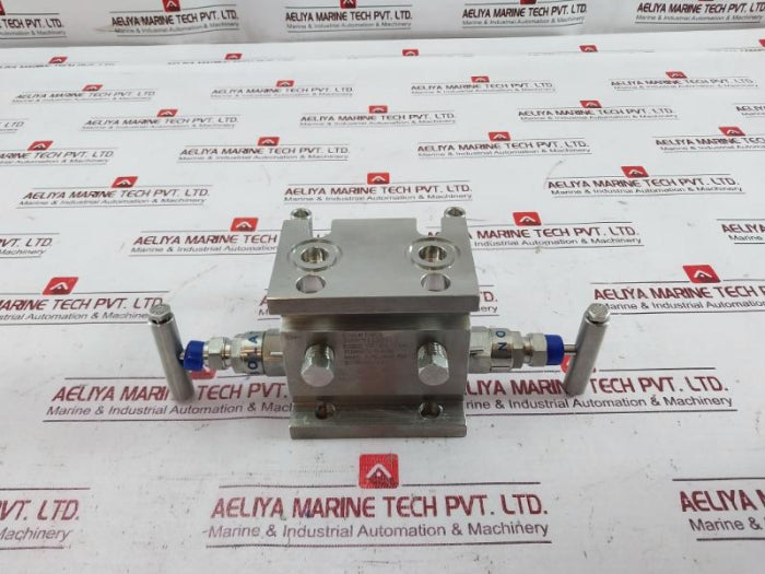Excelock Svmf51123112 Five Valve Manifold 6000 Psi Ss 316 E502 Ff