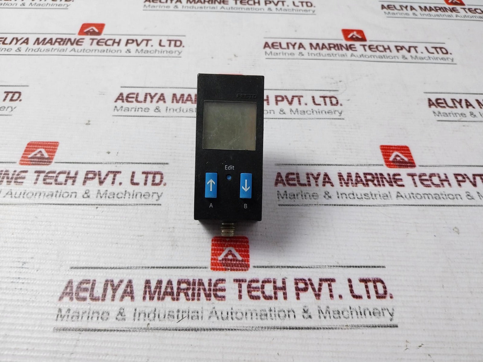 Festo Sde1-d10-g2-r18-c-p1-m8 Pressure Sensor Class 2
